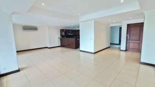 Hermoso apartamento en La Sabana