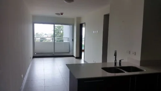 Se alquila apartamento